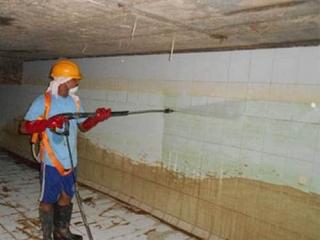 🏢 Commercial Water Tank Cleaning