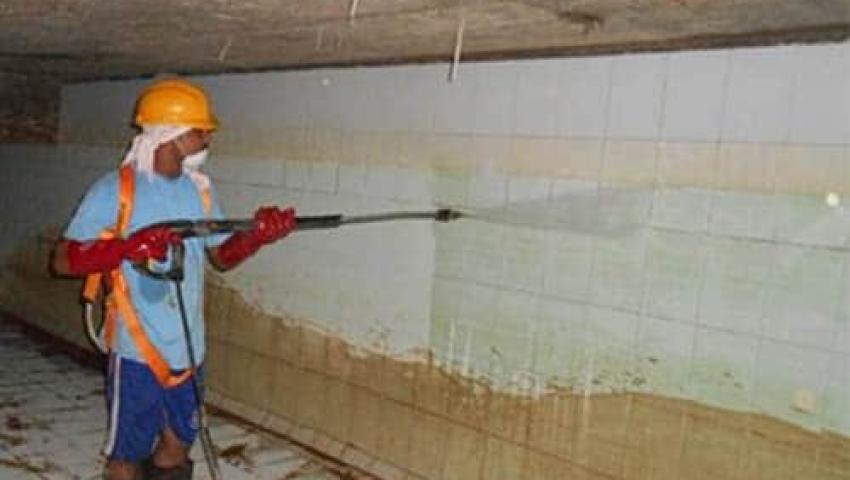 🏢 Commercial Water Tank Cleaning